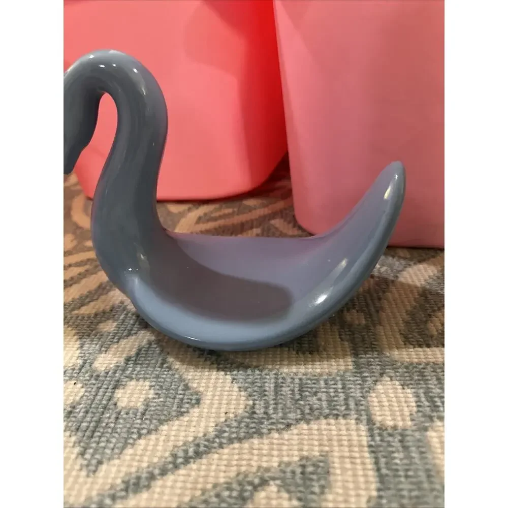 Vintage Nova Swan Ceramic Cloth Towel Soap Holder Cream‎ Blue Bath Decor Dish